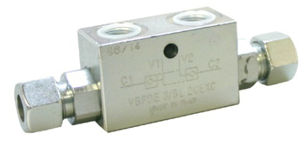 Hydraulický oboustranný zámek VBPDE 3/8" L 2 C.EX.C. V1,V2 - 3/8", C1,C2 - 12L(M18x1,5)